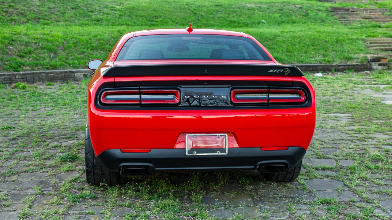 2020 Dodge Challenger SRT Hellcat 3rd Gen - Image 7 of 31