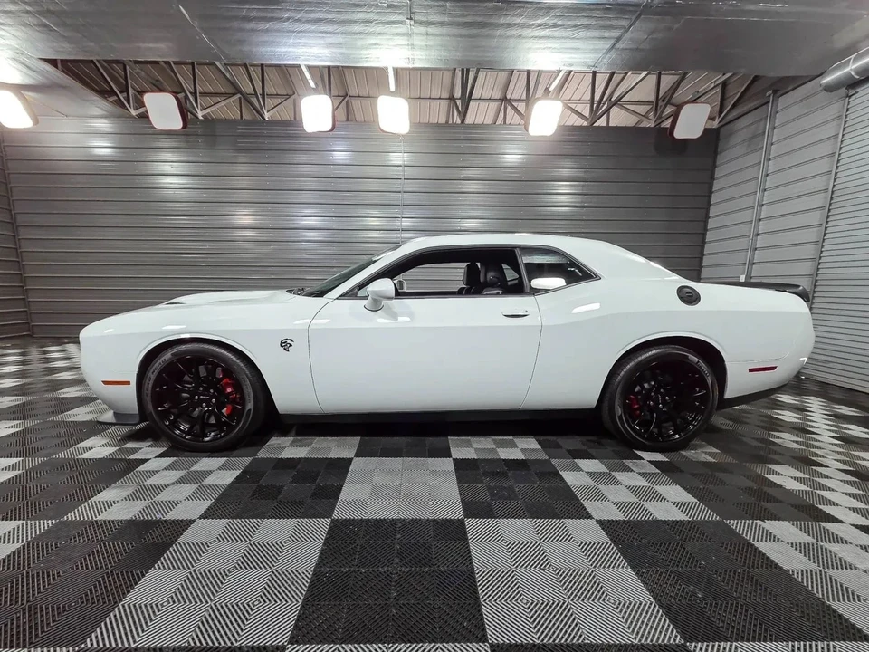 2020 Dodge Challenger SRT Hellcat 3rd Gen - Image 8 of 21