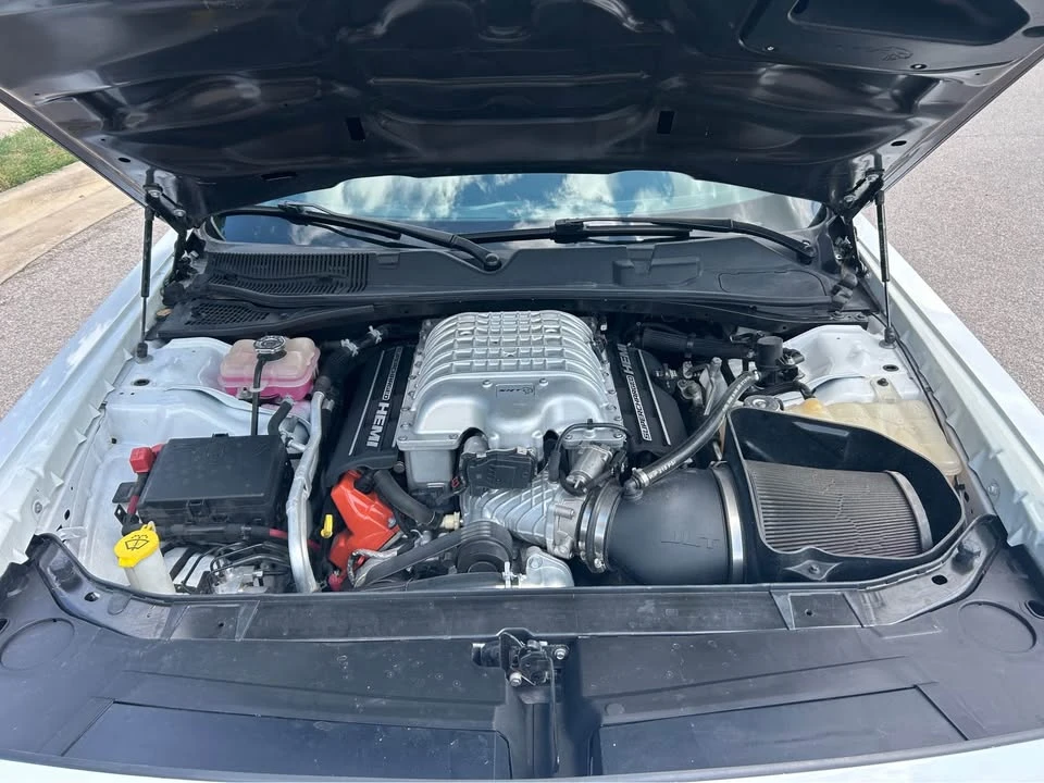2020 Dodge Challenger SRT Hellcat 3rd Gen - Image 11 of 20