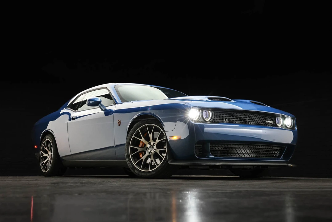 2020 Dodge Challenger SRT Hellcat 3rd Gen - Image 9 of 31