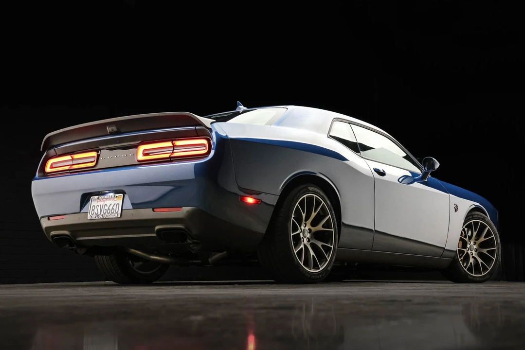2020 Dodge Challenger SRT Hellcat 3rd Gen - Image 17 of 31