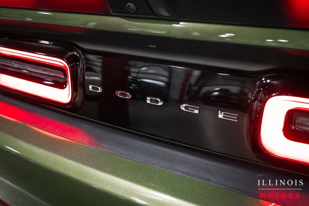 2020 Dodge Challenger SRT Hellcat 3rd Gen - Image 15 of 31