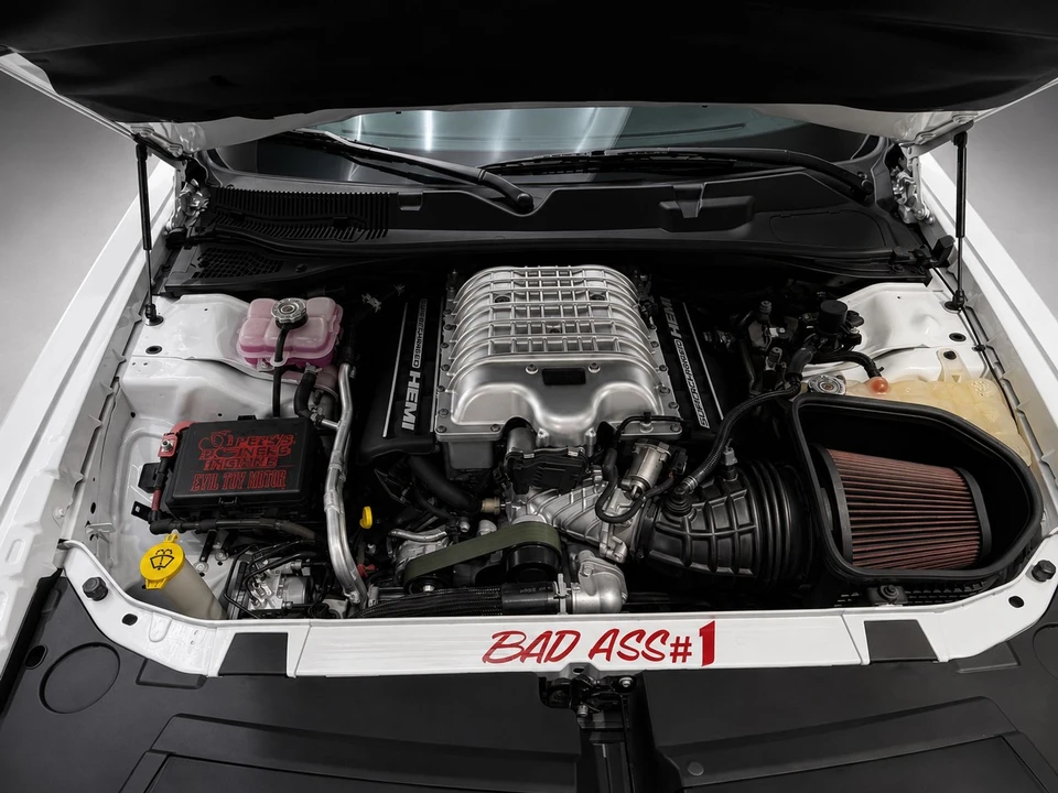 2020 Dodge Challenger SRT Hellcat 3rd Gen - Image 11 of 12