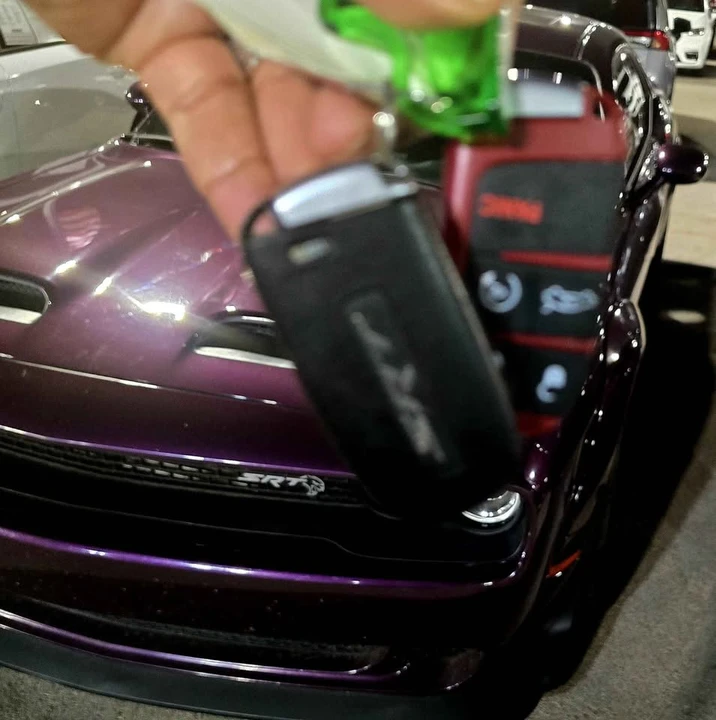 2020 Dodge Challenger SRT Hellcat 3rd Gen - Image 15 of 15
