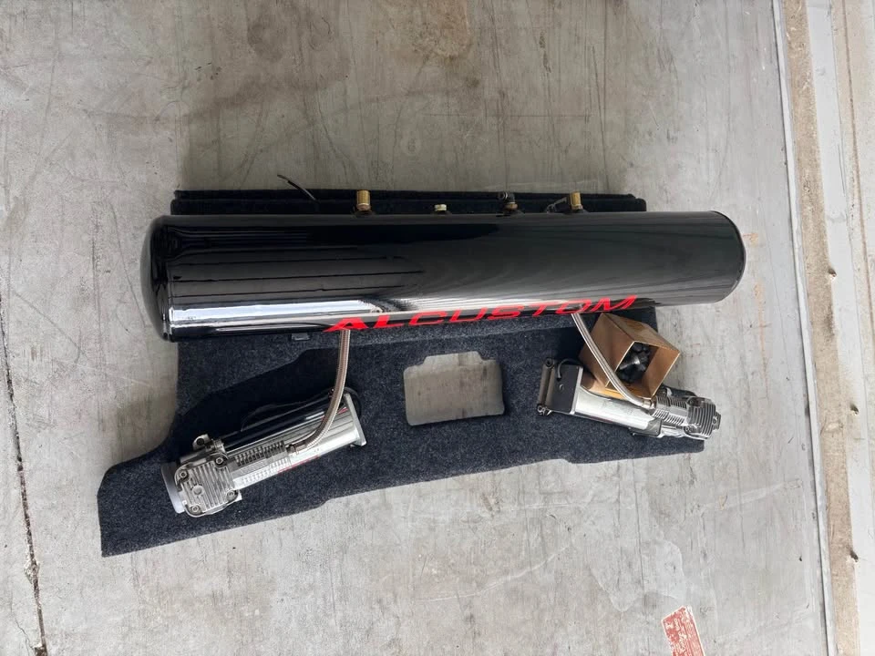 2020 Dodge Challenger SRT Hellcat 3rd Gen - Image 2 of 3