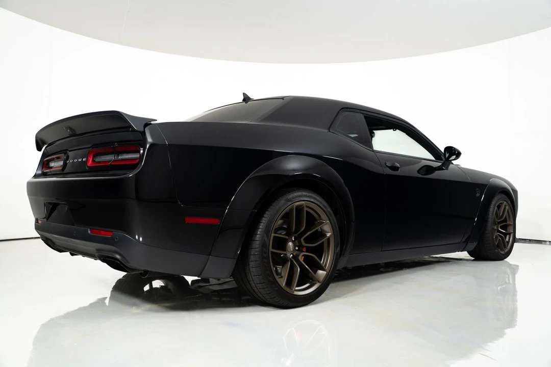2020 Dodge Challenger SRT Hellcat 3rd Gen - Image 9 of 31