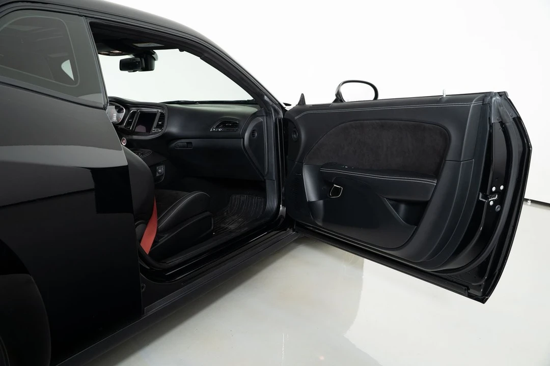 2020 Dodge Challenger SRT Hellcat 3rd Gen - Image 31 of 31