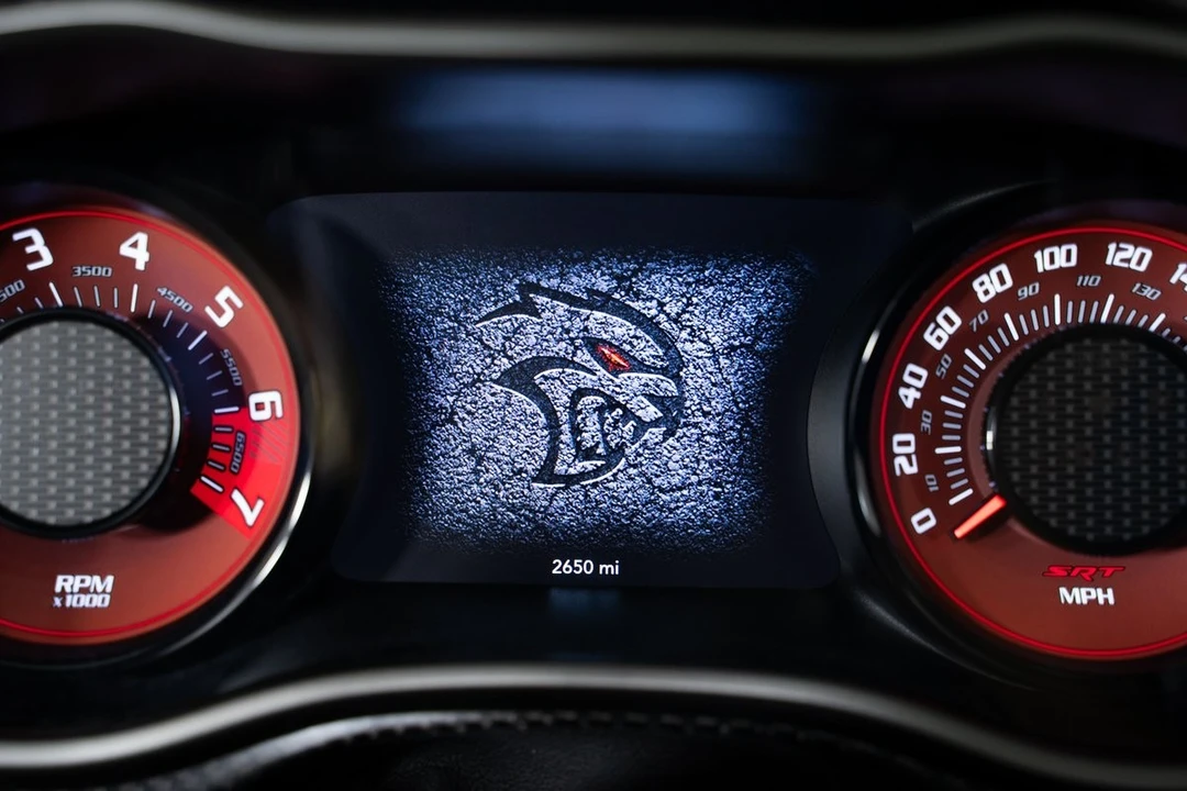 2020 Dodge Challenger SRT Hellcat 3rd Gen - Image 22 of 31