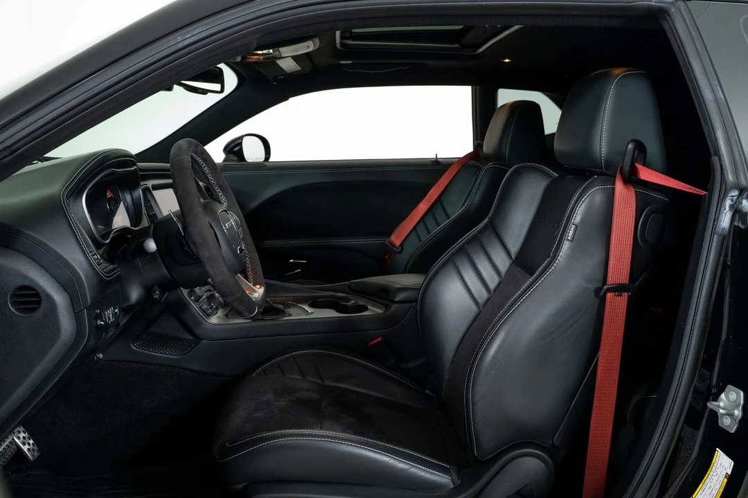 2020 Dodge Challenger SRT Hellcat 3rd Gen - Image 22 of 31