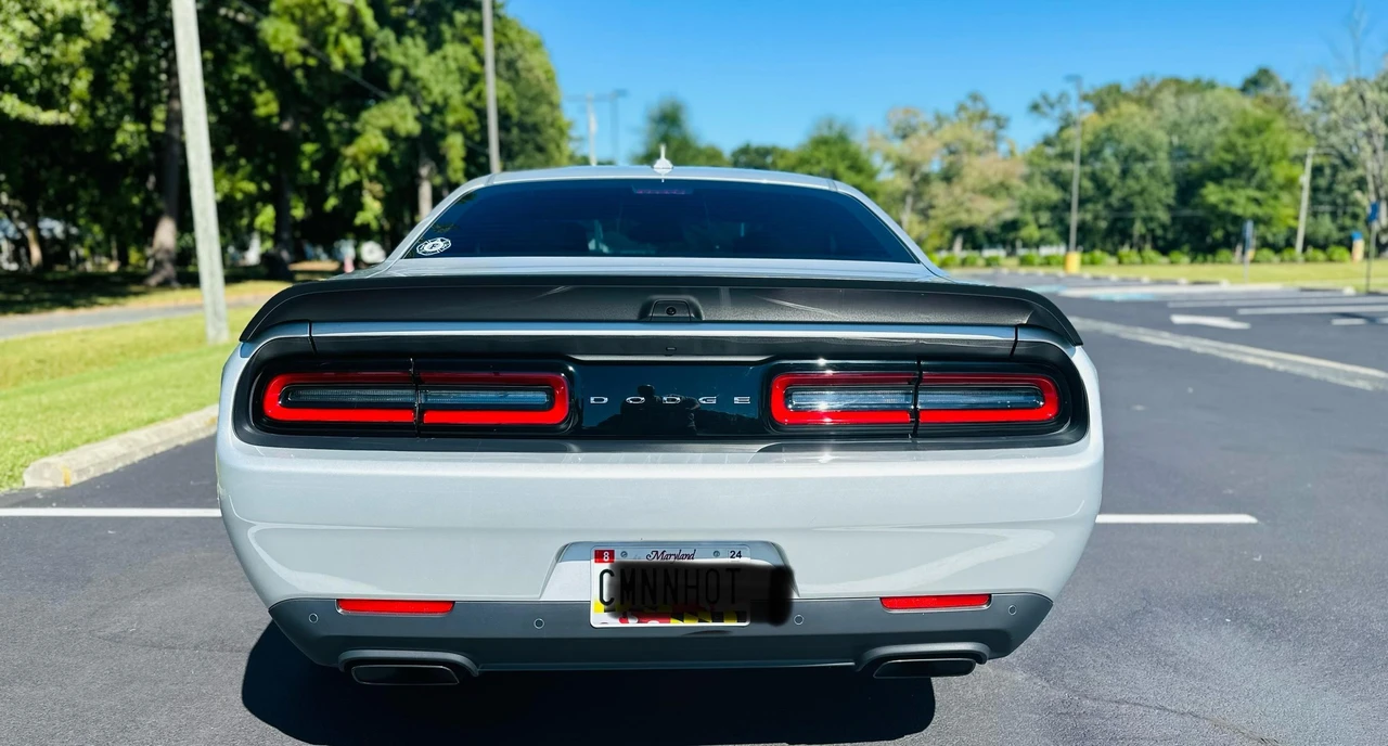 2020 Dodge Challenger SRT Hellcat 3rd Gen - Image 10 of 31
