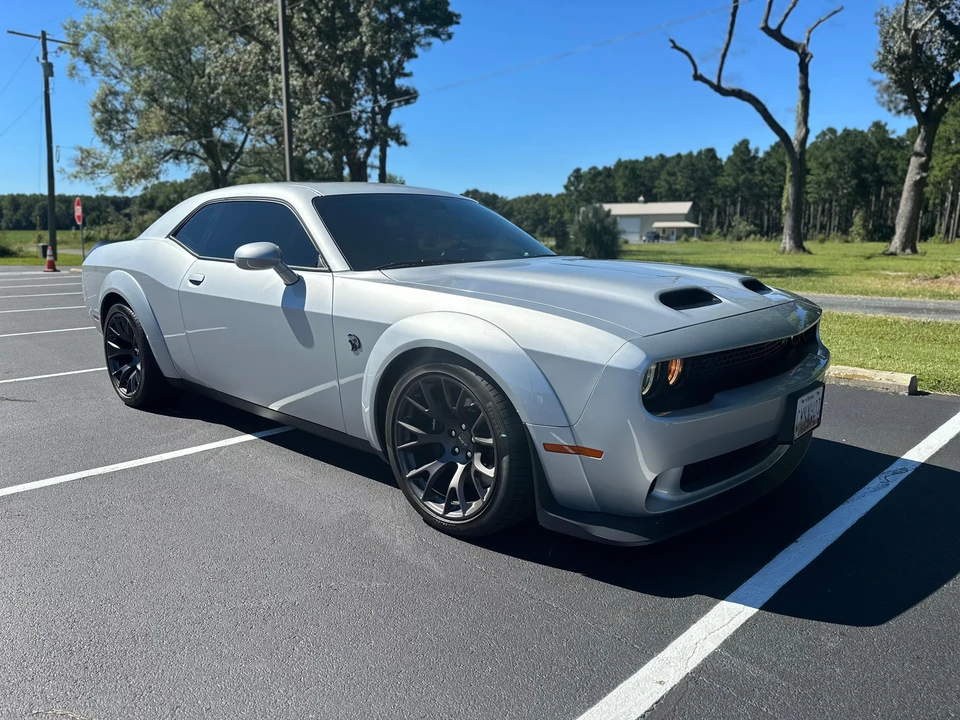 2020 Dodge Challenger SRT Hellcat 3rd Gen - Image 14 of 31