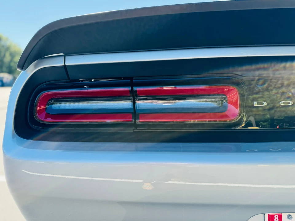 2020 Dodge Challenger SRT Hellcat 3rd Gen - Image 19 of 31