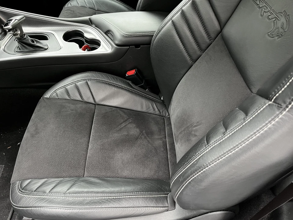 2020 Dodge Challenger SRT Hellcat 3rd Gen - Image 19 of 31