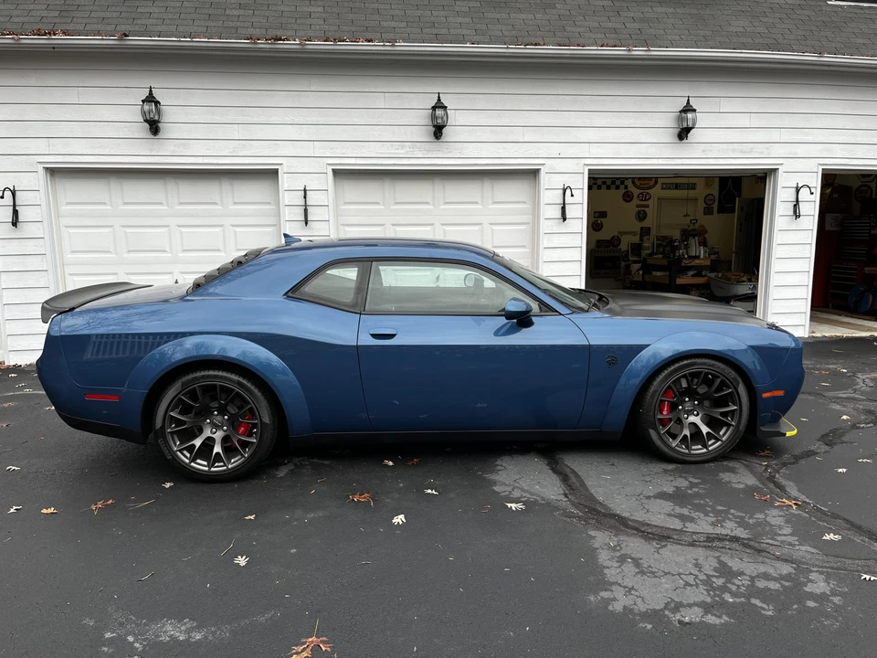 2020 Dodge Challenger SRT Hellcat 3rd Gen - Image 5 of 31