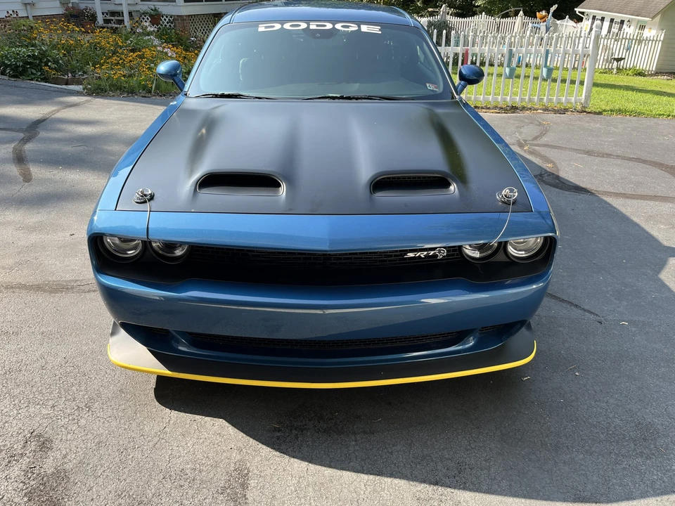 2020 Dodge Challenger SRT Hellcat 3rd Gen - Image 9 of 31