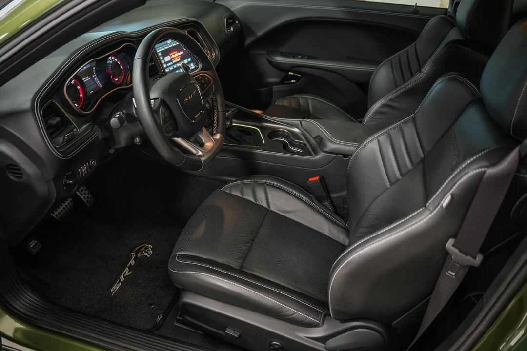 2020 Dodge Challenger SRT Hellcat 3rd Gen - Image 27 of 31