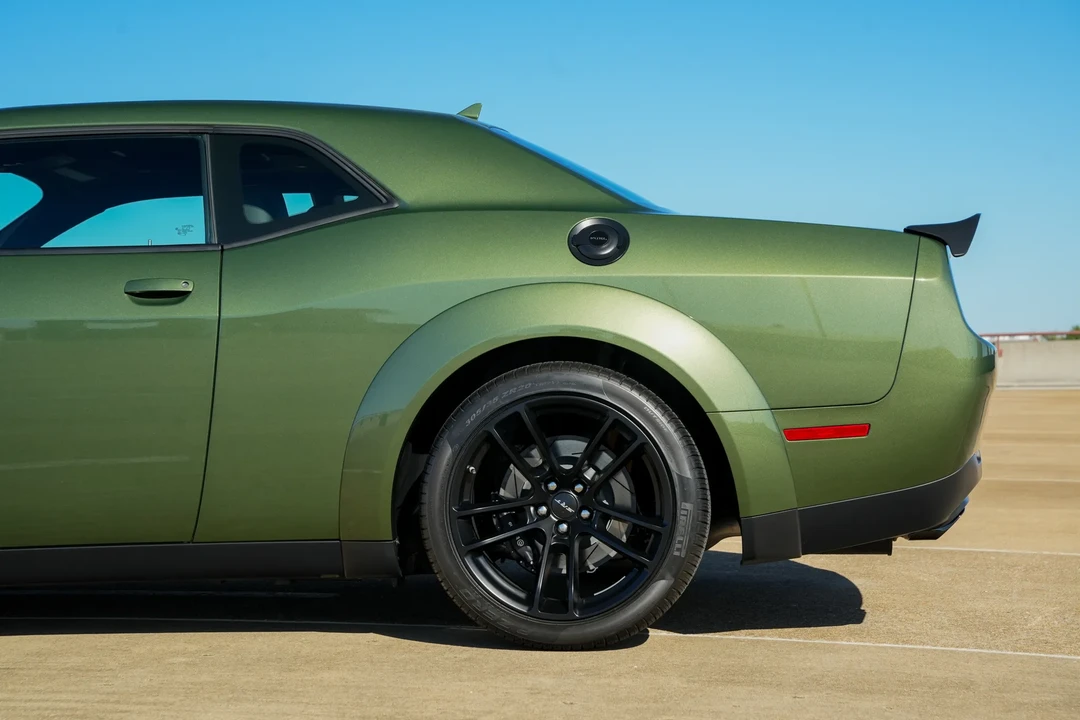 2020 Dodge Challenger SRT Hellcat 3rd Gen - Image 15 of 31