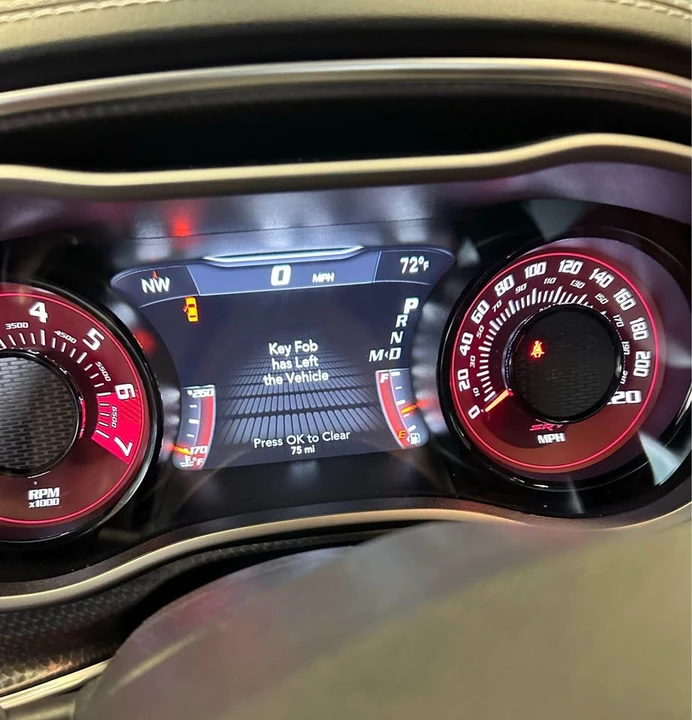 2020 Dodge Challenger - Image 9 of 10