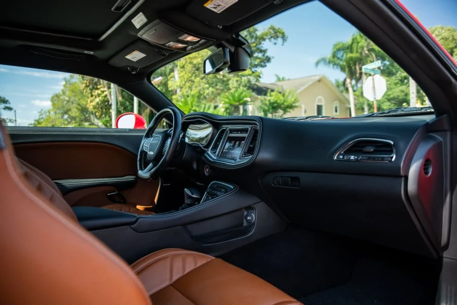 2020 Dodge Challenger SRT Hellcat 3rd Gen - Image 14 of 31