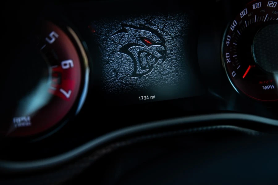 2020 Dodge Challenger SRT Hellcat 3rd Gen - Image 16 of 31