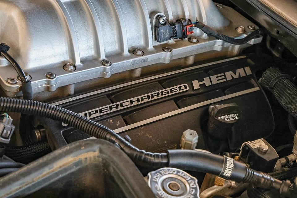 2020 Dodge Challenger SRT Hellcat 3rd Gen - Image 11 of 19