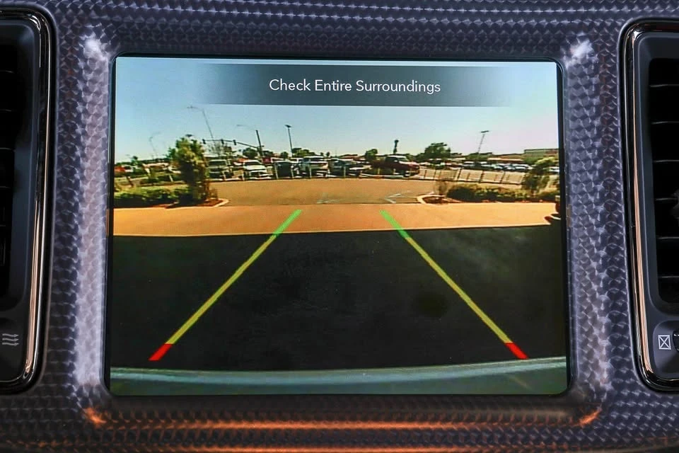 2020 Dodge Challenger SRT Hellcat 3rd Gen - Image 17 of 19