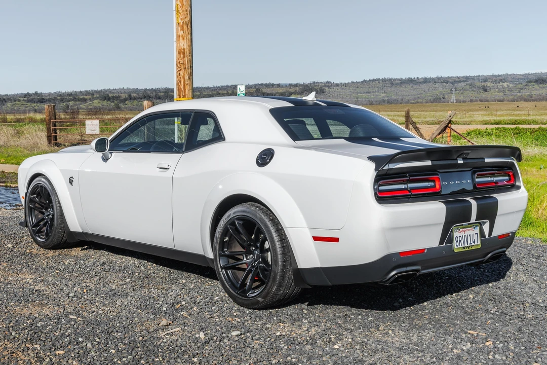 2020 Dodge Challenger SRT Hellcat 3rd Gen - Image 4 of 31
