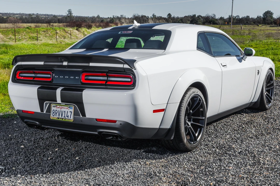 2020 Dodge Challenger SRT Hellcat 3rd Gen - Image 23 of 31