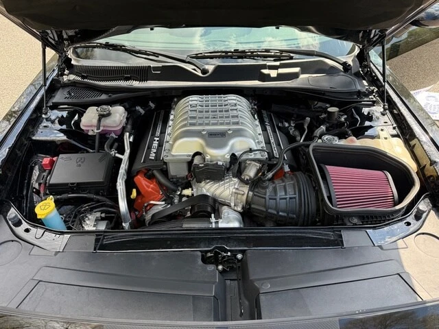 2020 Dodge Challenger SRT Hellcat 3rd Gen - Image 10 of 21