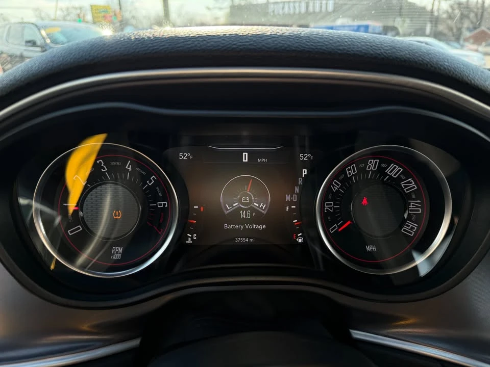 2020 Dodge Challenger 3rd Gen - Image 6 of 12