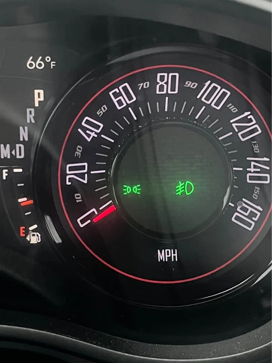 2020 Dodge Challenger 3rd Gen - Image 9 of 13