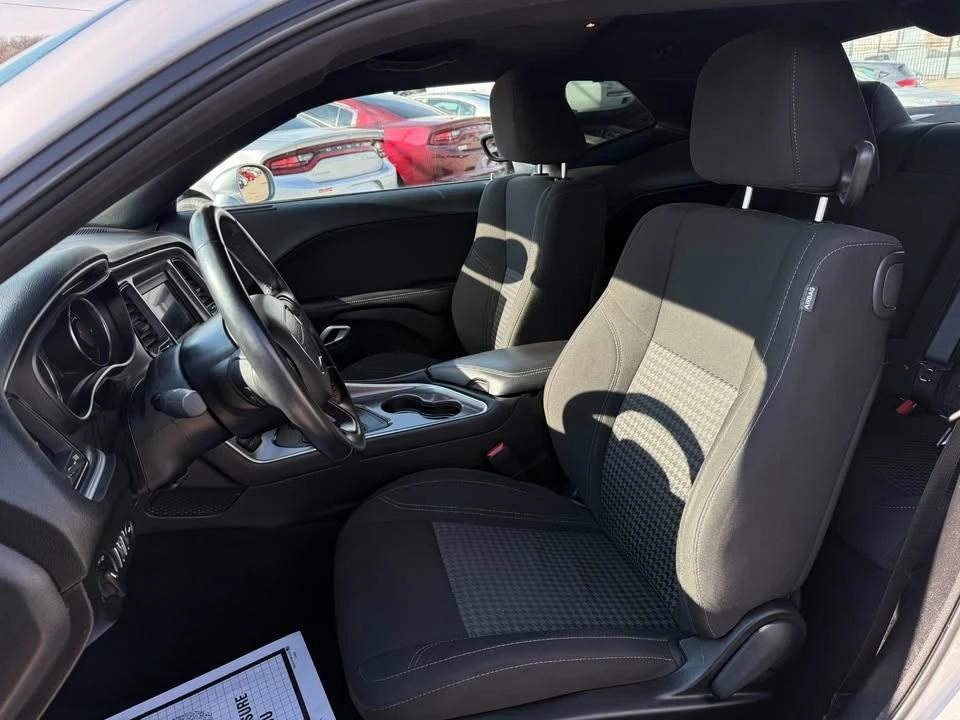 2020 Dodge Challenger 3rd Gen - Image 8 of 12