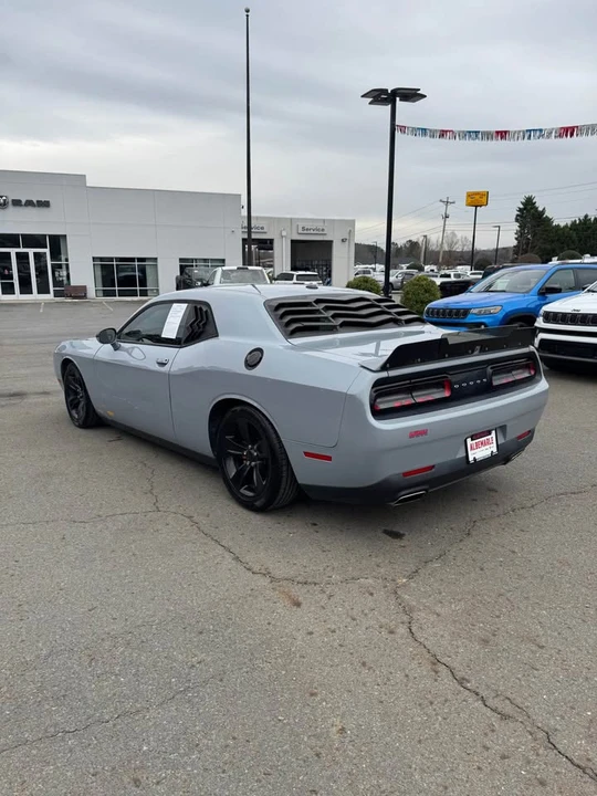 2020 Dodge Challenger 3rd Gen - Image 3 of 11