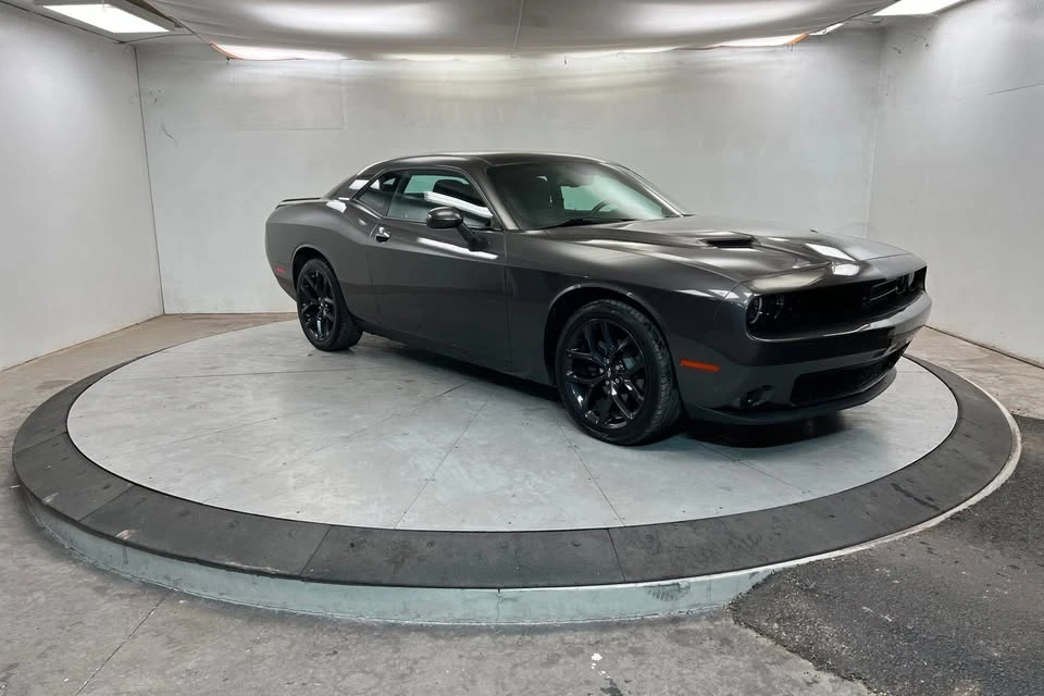 2020 Dodge Challenger 3rd Gen - Image 3 of 12