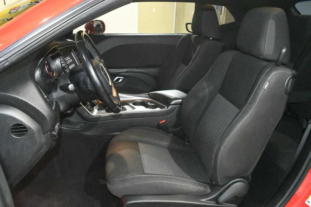 2020 Dodge Challenger 3rd Gen - Image 7 of 12