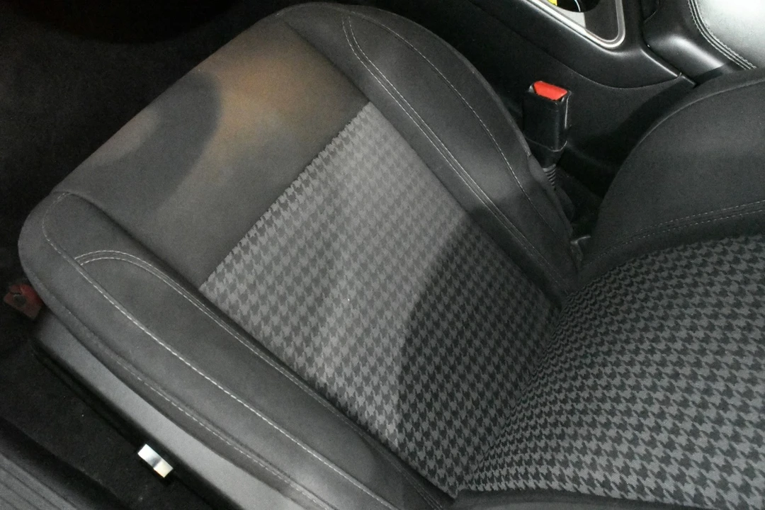 2020 Dodge Challenger 3rd Gen - Image 11 of 12