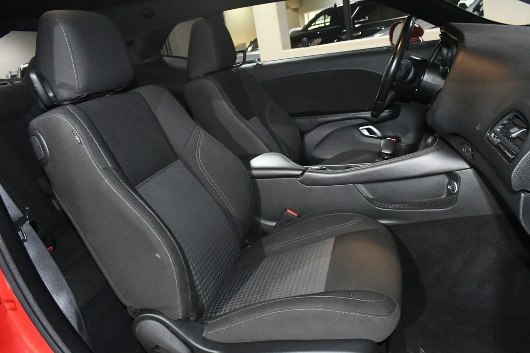 2020 Dodge Challenger 3rd Gen - Image 8 of 12