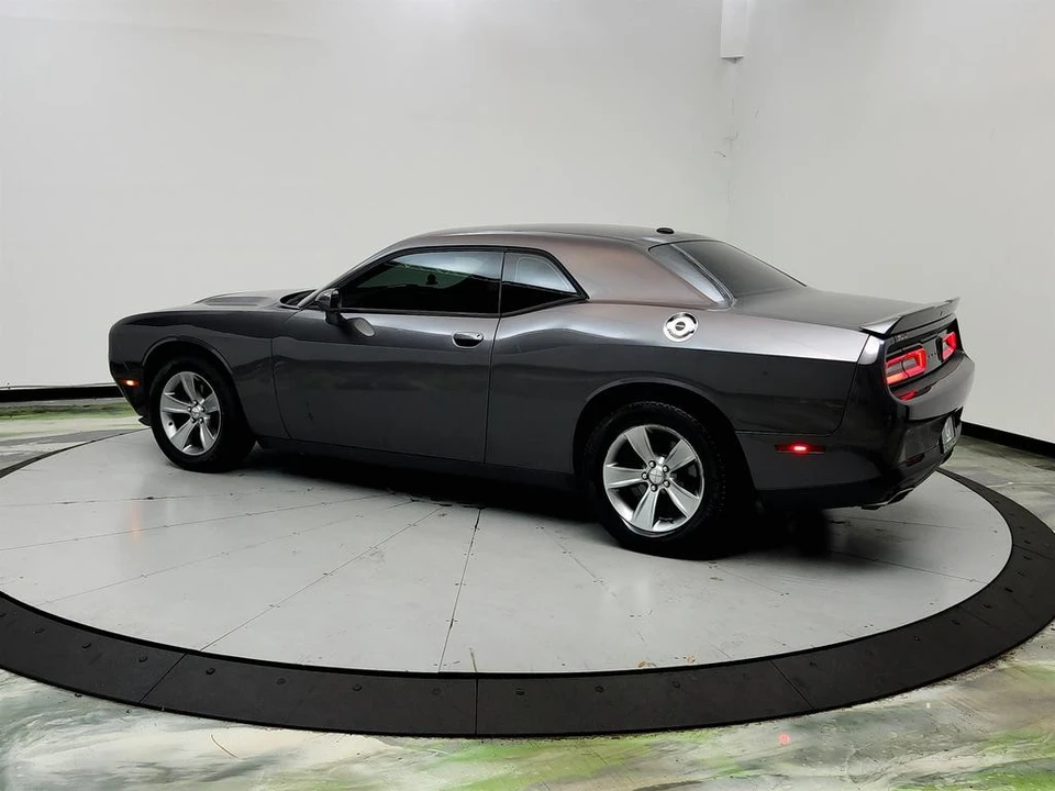 2020 Dodge Challenger 3rd Gen - Image 7 of 31