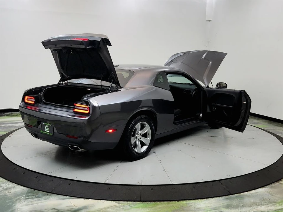 2020 Dodge Challenger 3rd Gen - Image 11 of 31