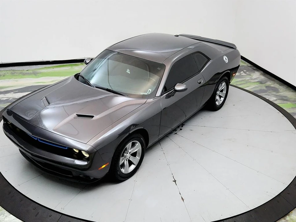 2020 Dodge Challenger 3rd Gen - Image 13 of 31