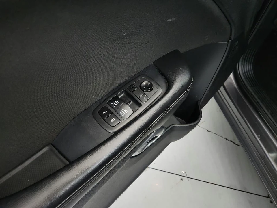 2020 Dodge Challenger 3rd Gen - Image 31 of 31