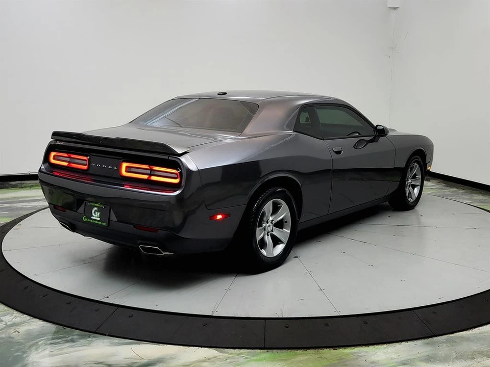2020 Dodge Challenger 3rd Gen - Image 5 of 31