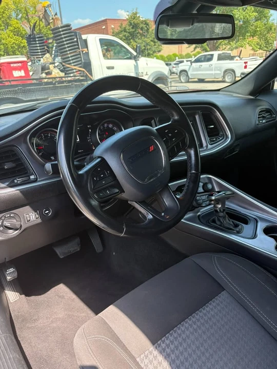 2020 Dodge Challenger 3rd Gen - Image 10 of 17