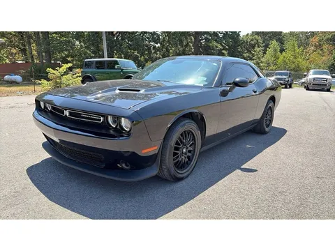 2020 Dodge Challenger SXT