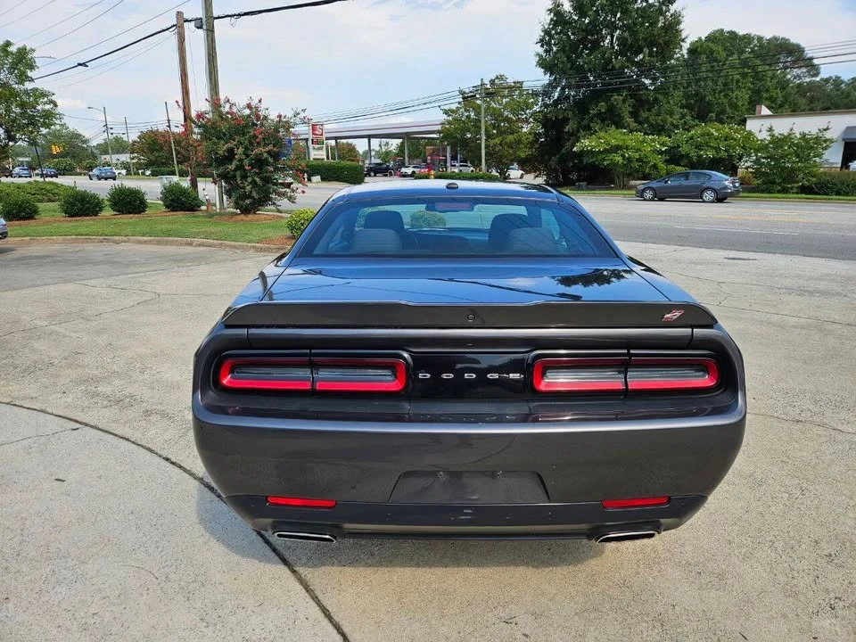2020 Dodge Challenger 3rd Gen - Image 14 of 16