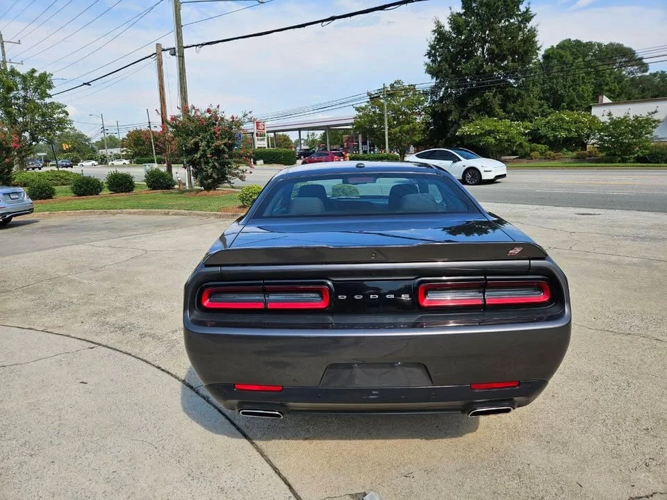 2020 Dodge Challenger 3rd Gen - Image 11 of 20