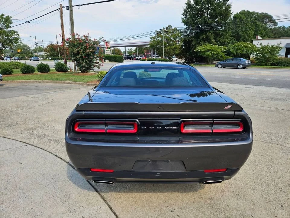 2020 Dodge Challenger 3rd Gen - Image 14 of 20