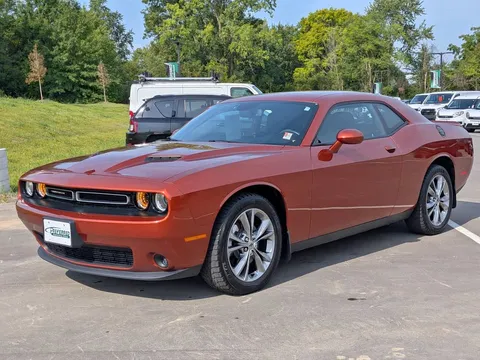 2020 Dodge Challenger SXT AWD