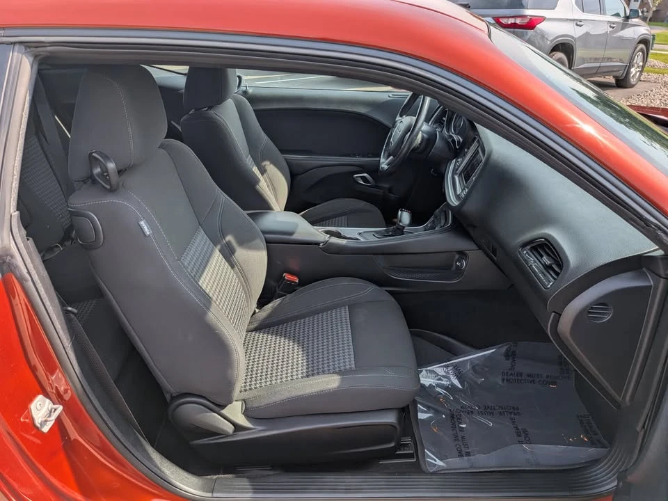 2020 Dodge Challenger 3rd Gen - Image 16 of 20