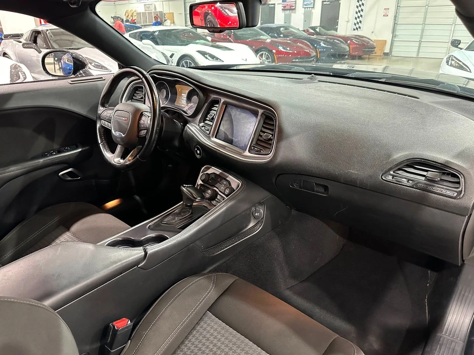 2020 Dodge Challenger 3rd Gen - Image 12 of 21